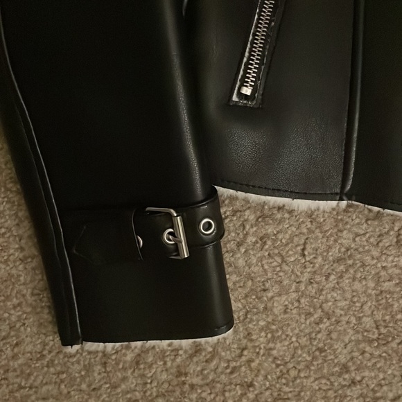 Fur Leather Jacket - Picture 2 of 6